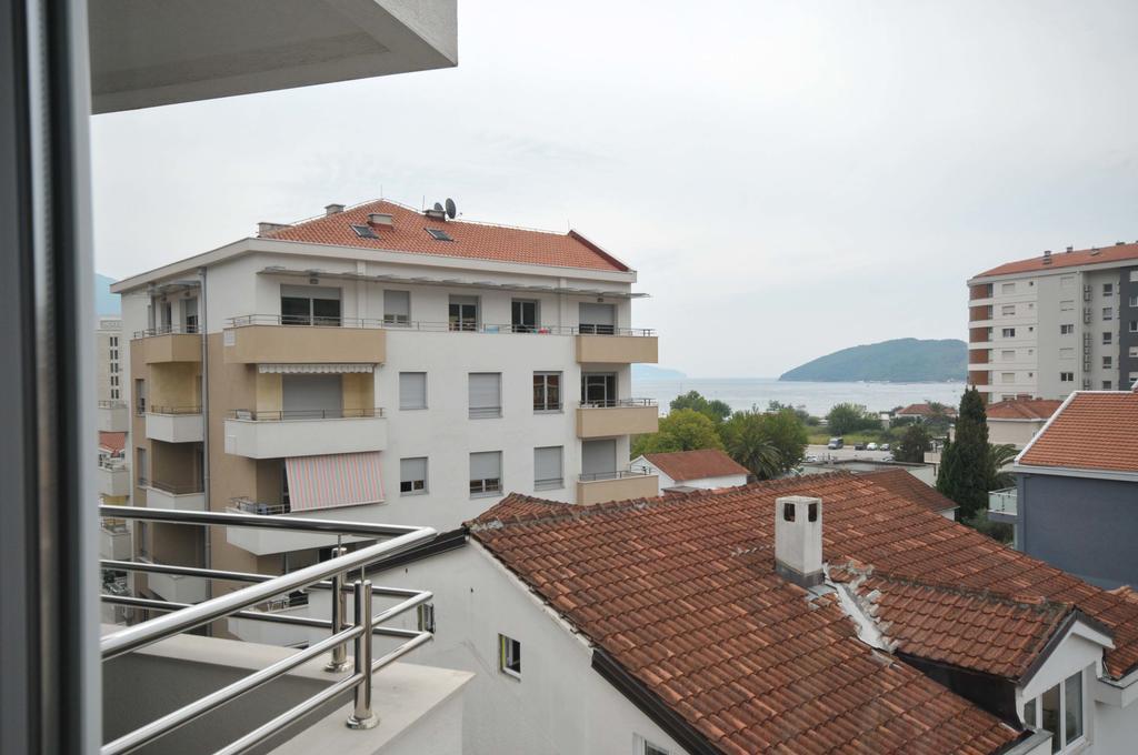 City & Sea Apartments Budva Exterior photo
